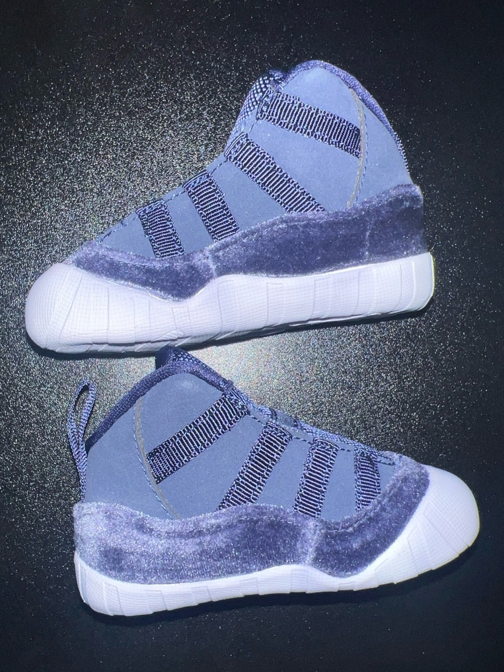 Brand New Nike Velvet-Trim Navy Blue and White High-Top Sneakers